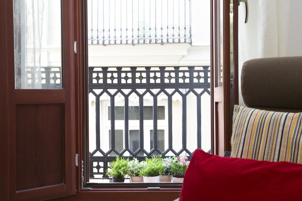 Singularstays Plaza Redonda Валенсія Номер фото